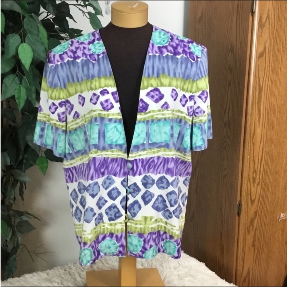 Caron Chicago 3 button short sleeve lightweight blazer Womans size 16